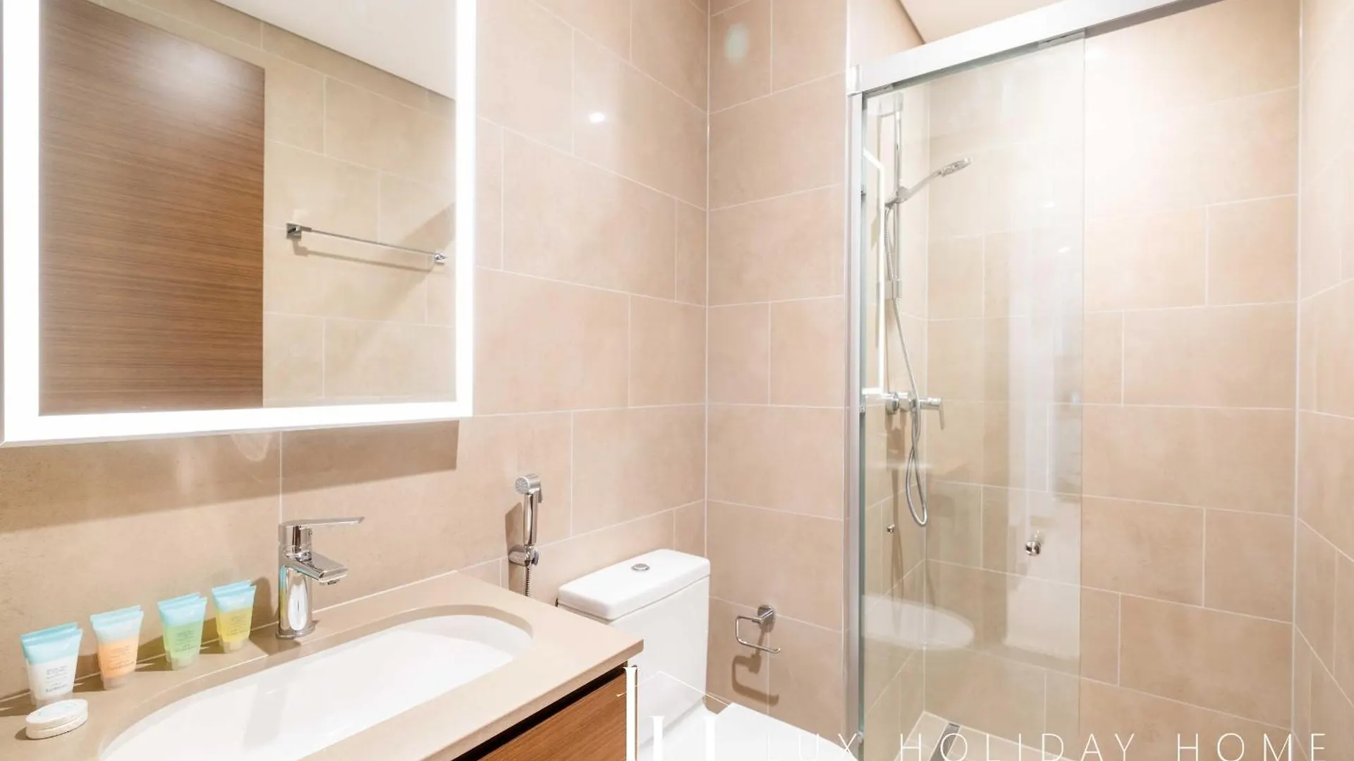 Lux The Executive Sobha Suite 2 Dubai 0*,  United Arab Emirates